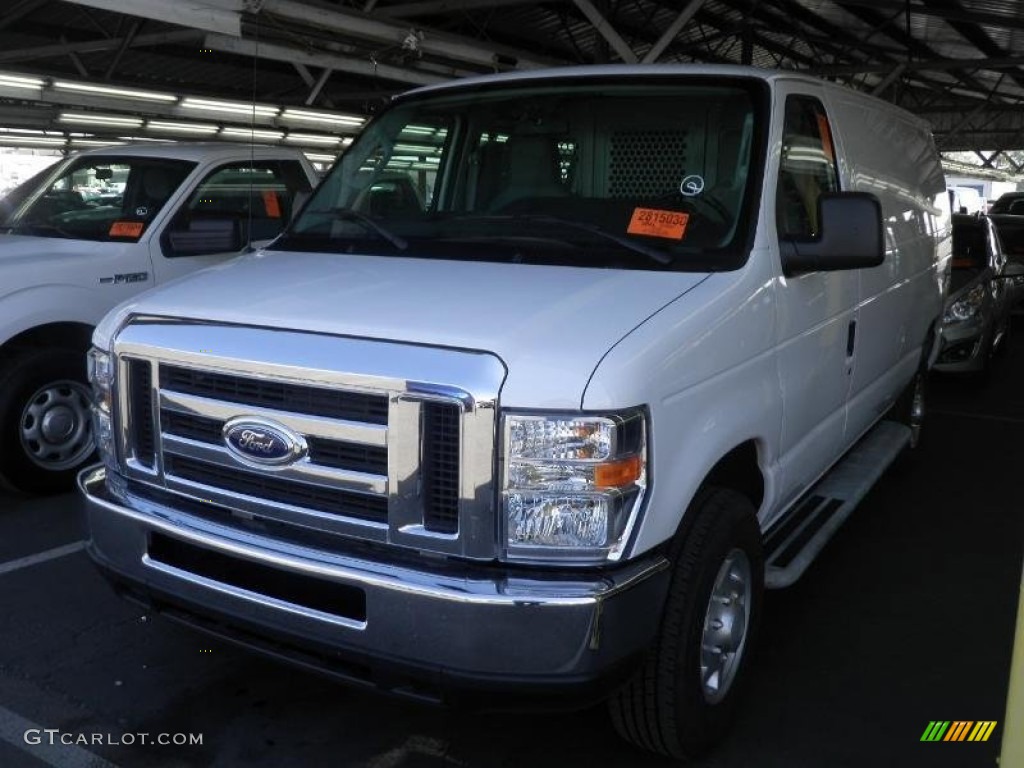 2014 E-Series Van E250 Cargo Van - Oxford White / Medium Flint photo #1