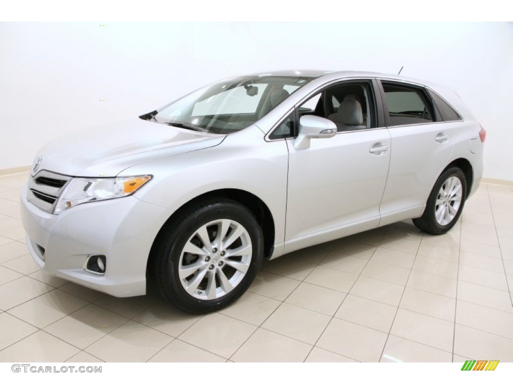 Classic Silver Metallic 2013 Toyota Venza LE Exterior Photo #104267804