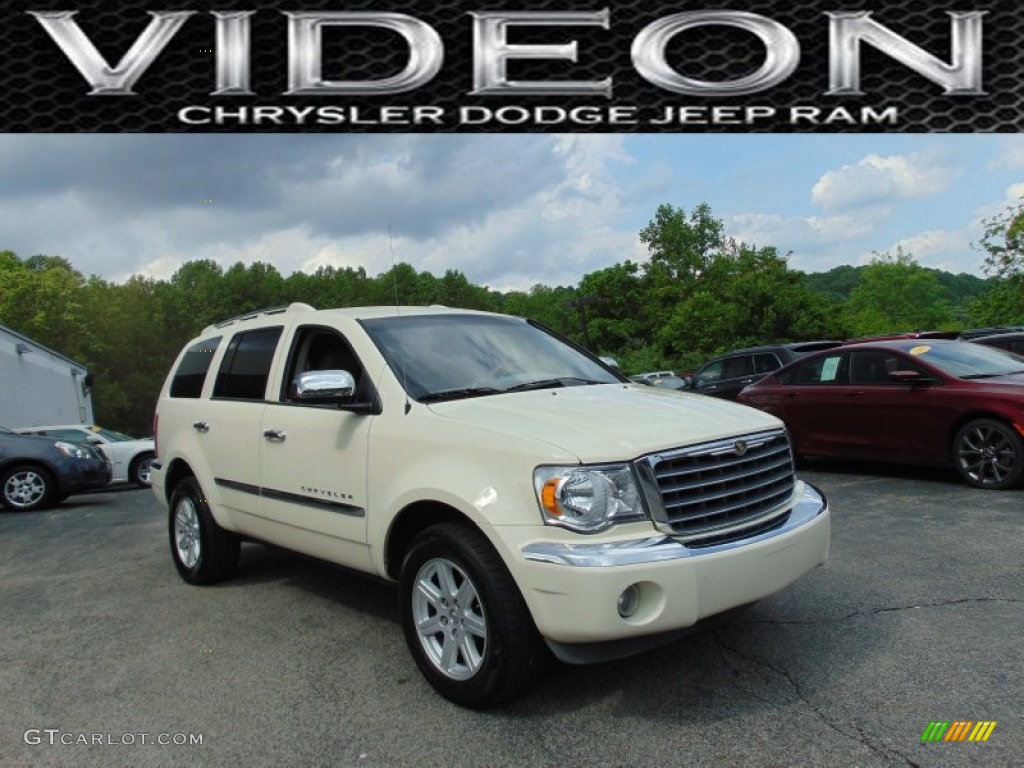 2008 Aspen Limited 4WD - Cool Vanilla / Light Graystone photo #1