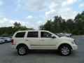 Cool Vanilla - Aspen Limited 4WD Photo No. 2