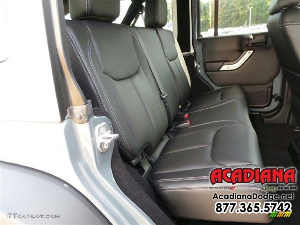 2015 Wrangler Unlimited Rubicon 4x4 - Anvil / Black photo #11