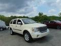 Cool Vanilla - Aspen Limited 4WD Photo No. 9