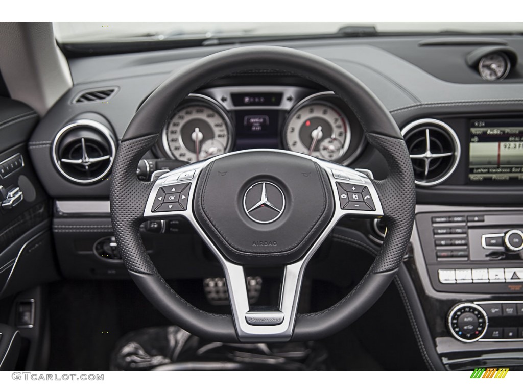 2015 Mercedes-Benz SL 400 Roadster Steering Wheel Photos