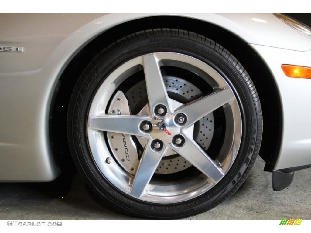 2005 Chevrolet Corvette Convertible Wheel Photo #104271108