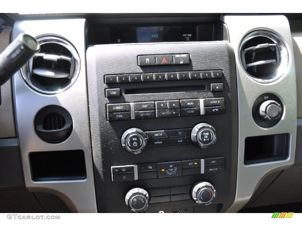 2010 F150 XLT SuperCab - Pueblo Gold Metallic / Tan photo #20