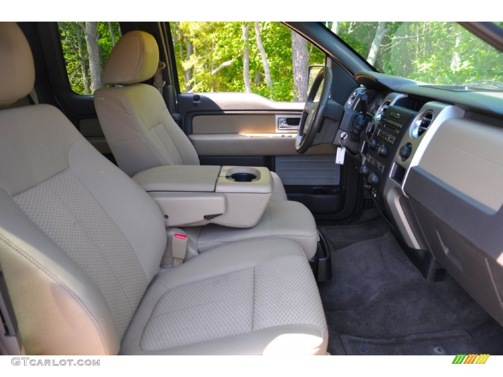 Tan Interior 2010 Ford F150 XLT SuperCab Photo #104274216