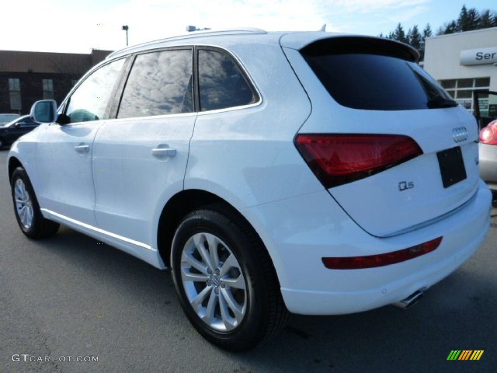 2015 Q5 2.0 TFSI Premium Plus quattro - Ibis White / Black photo #2