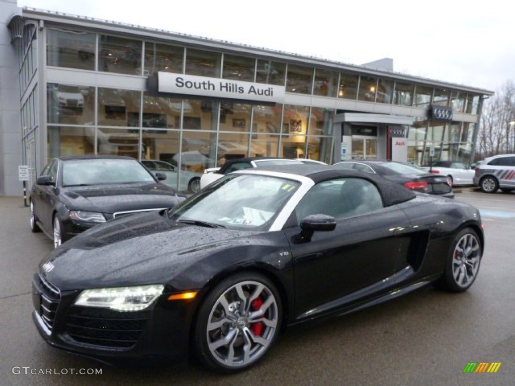 2015 R8 Spyder V10 - Mythos Black Metallic / Black photo #1