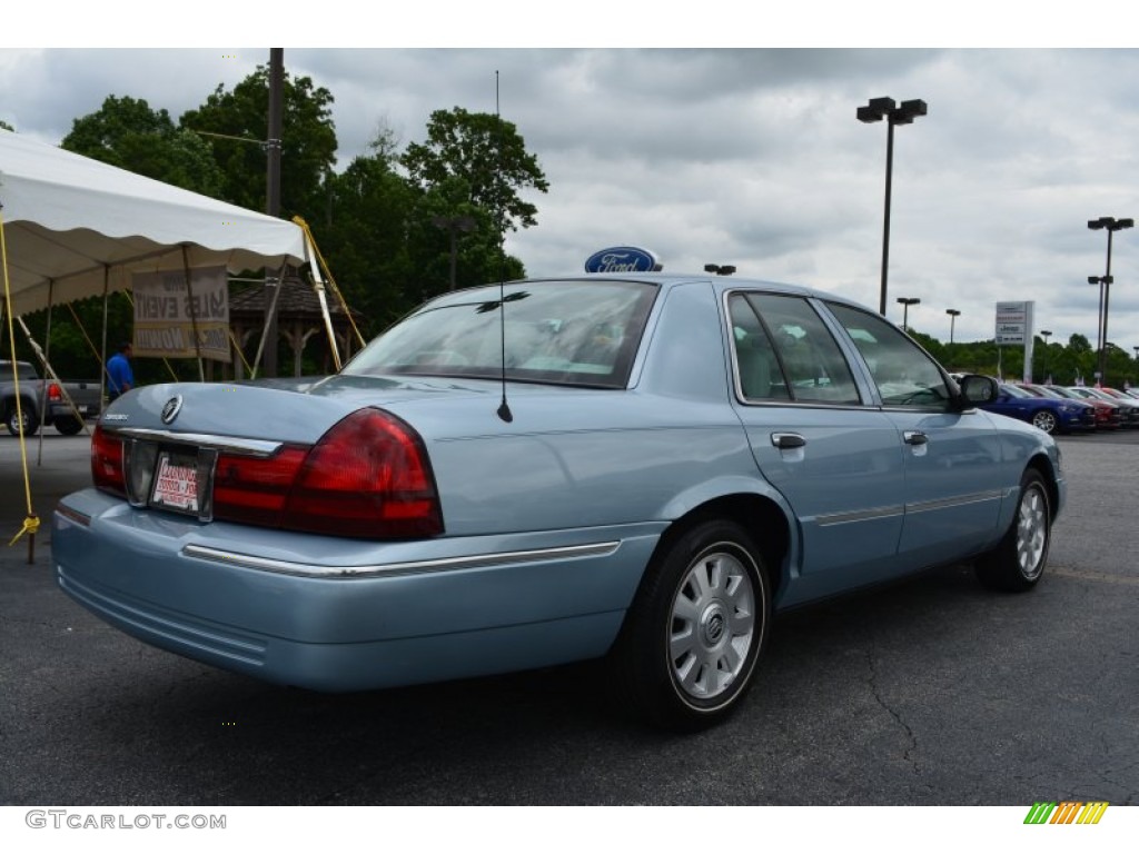 2005 Grand Marquis LS - Light Ice Blue Metallic / Light Flint photo #3