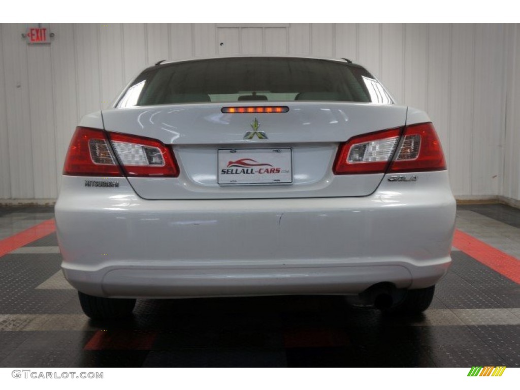 2011 Galant FE - White Pearl / Medium Gray photo #9