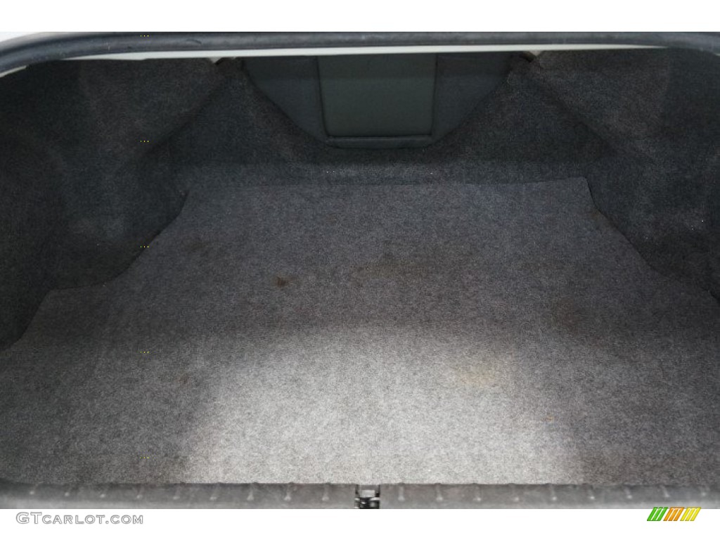 2011 Galant FE - White Pearl / Medium Gray photo #18
