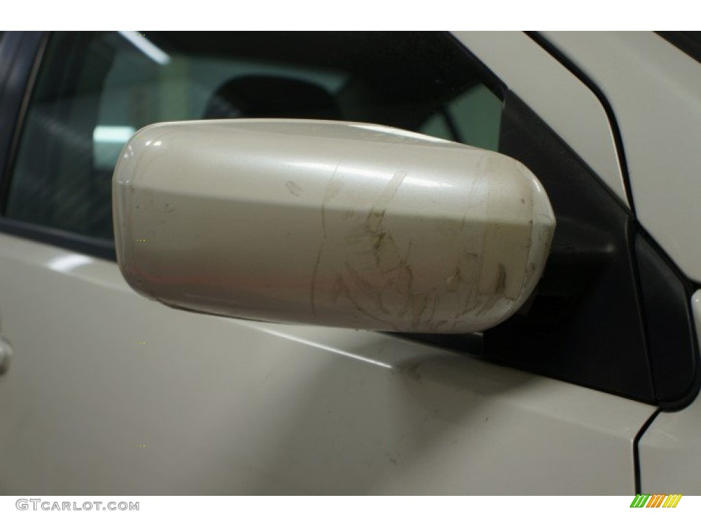 2011 Galant FE - White Pearl / Medium Gray photo #44