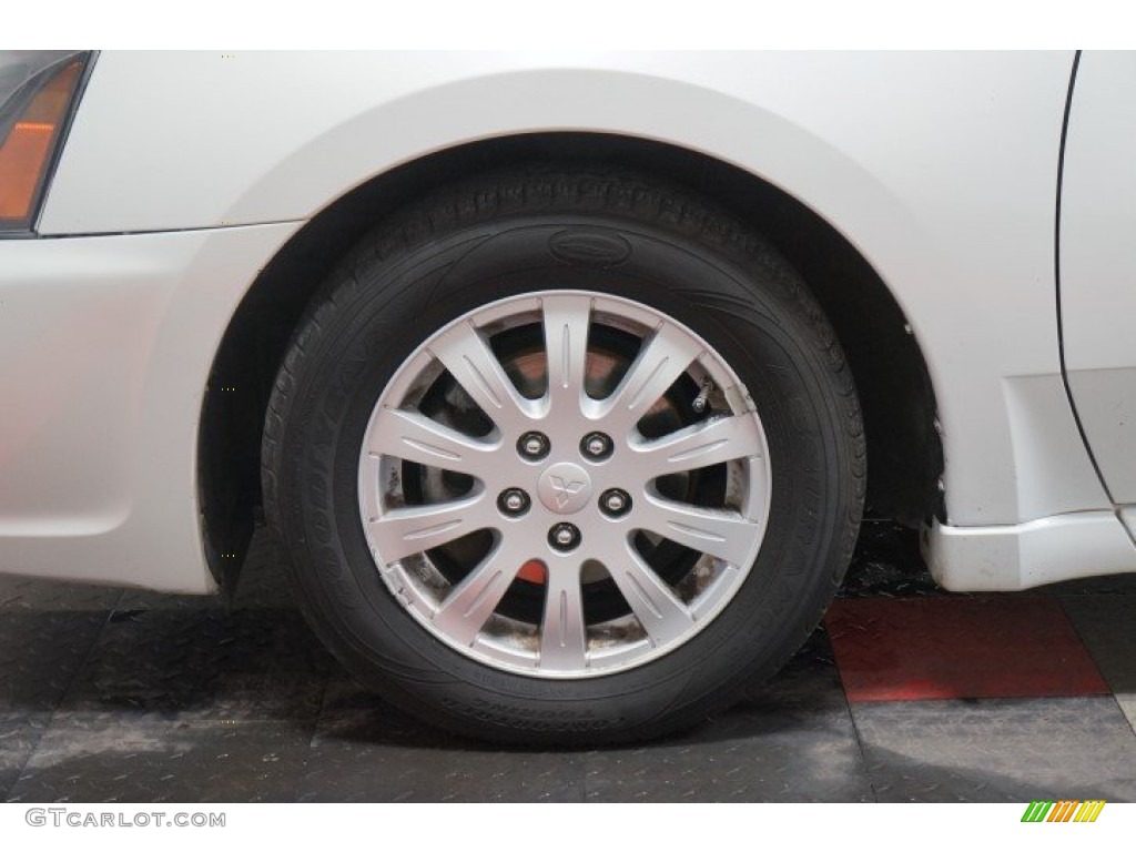 2011 Galant FE - White Pearl / Medium Gray photo #65