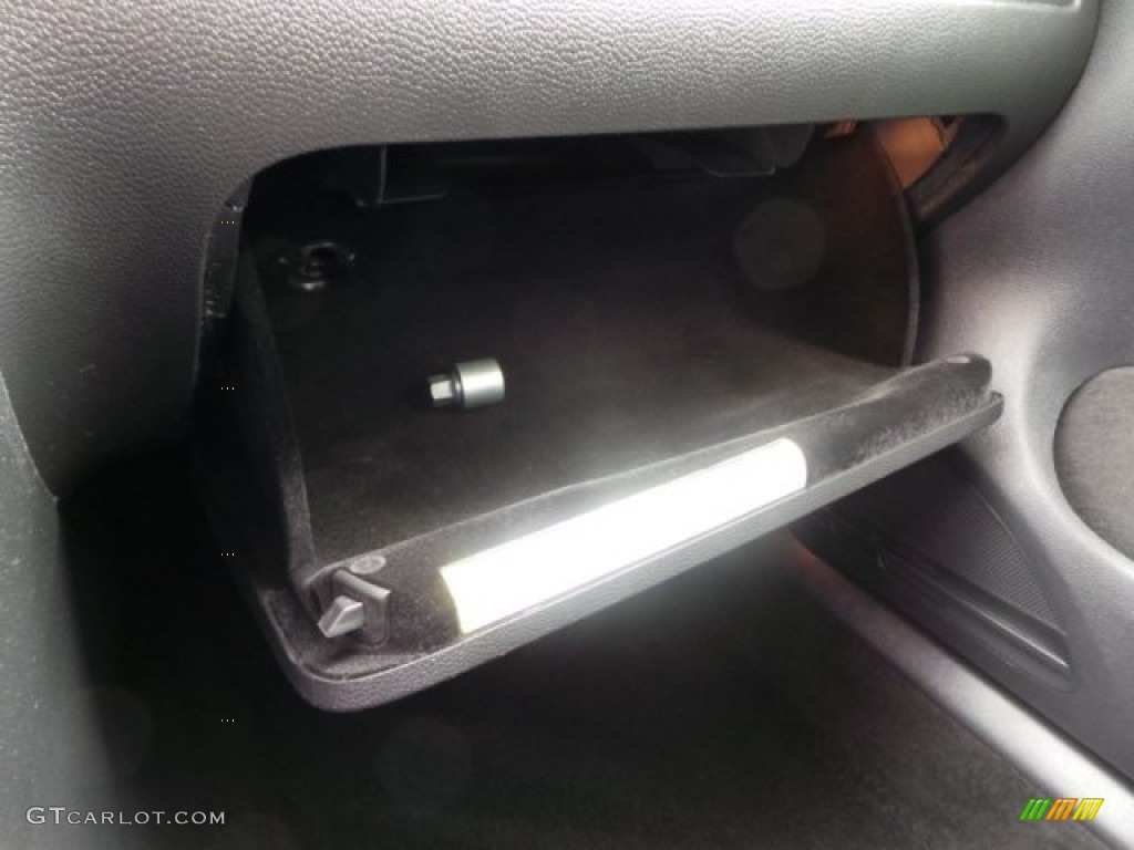 2013 Golf 4 Door TDI - Candy White / Titan Black photo #27