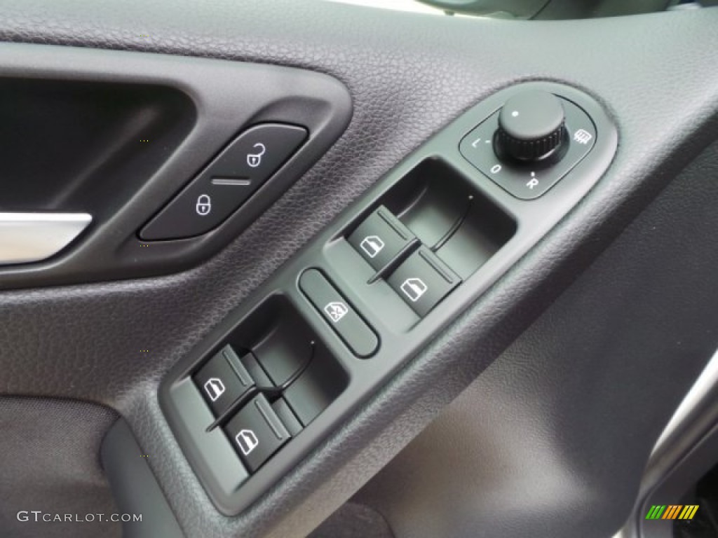 2013 Golf 4 Door TDI - Candy White / Titan Black photo #41
