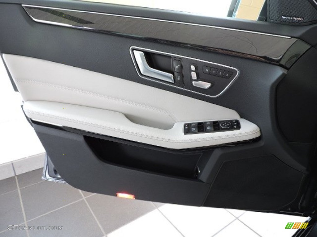 2016 Mercedes-Benz E 350 4Matic Sedan Crystal Grey/Black Door Panel Photo #104290551