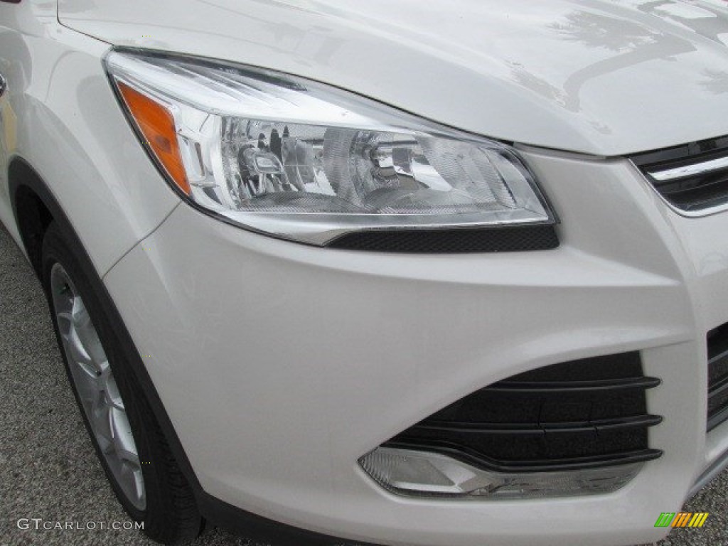 2015 Escape Titanium - White Platinum Metallic Tri-Coat / Medium Light Stone photo #3