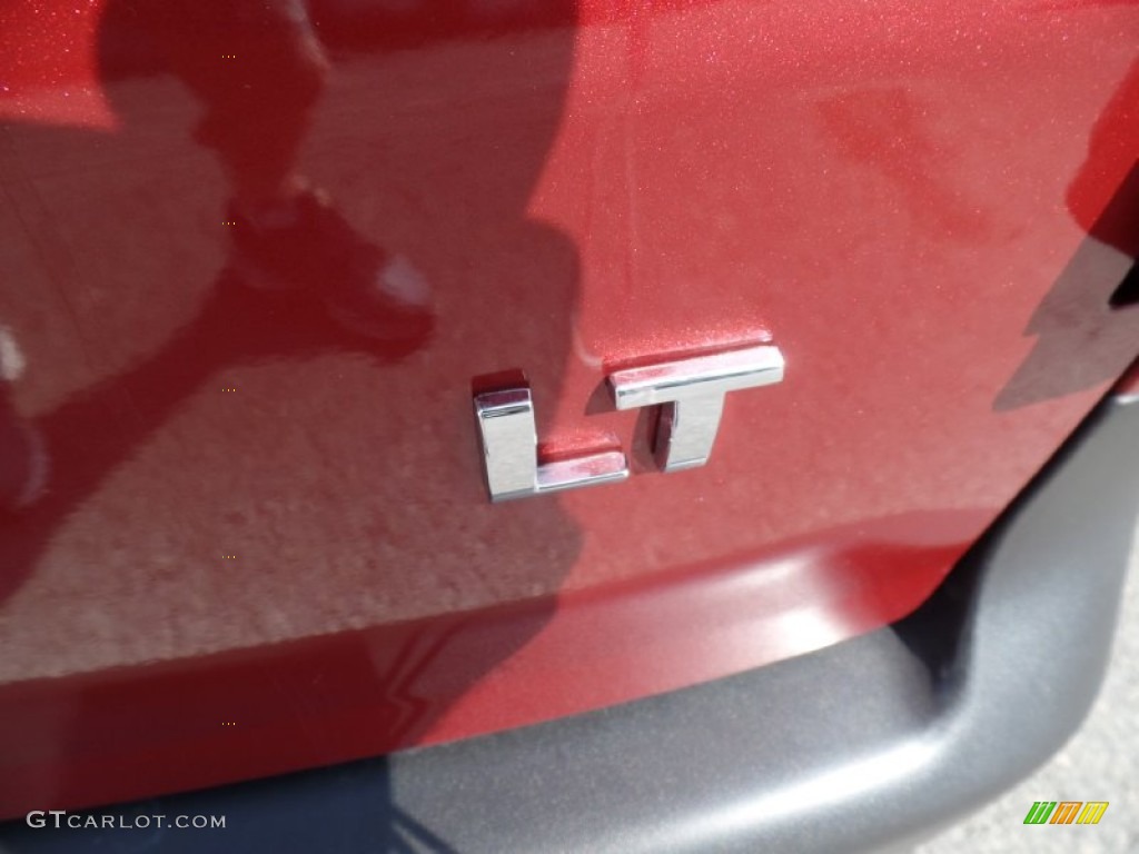 2015 Chevrolet City Express LT Marks and Logos Photos