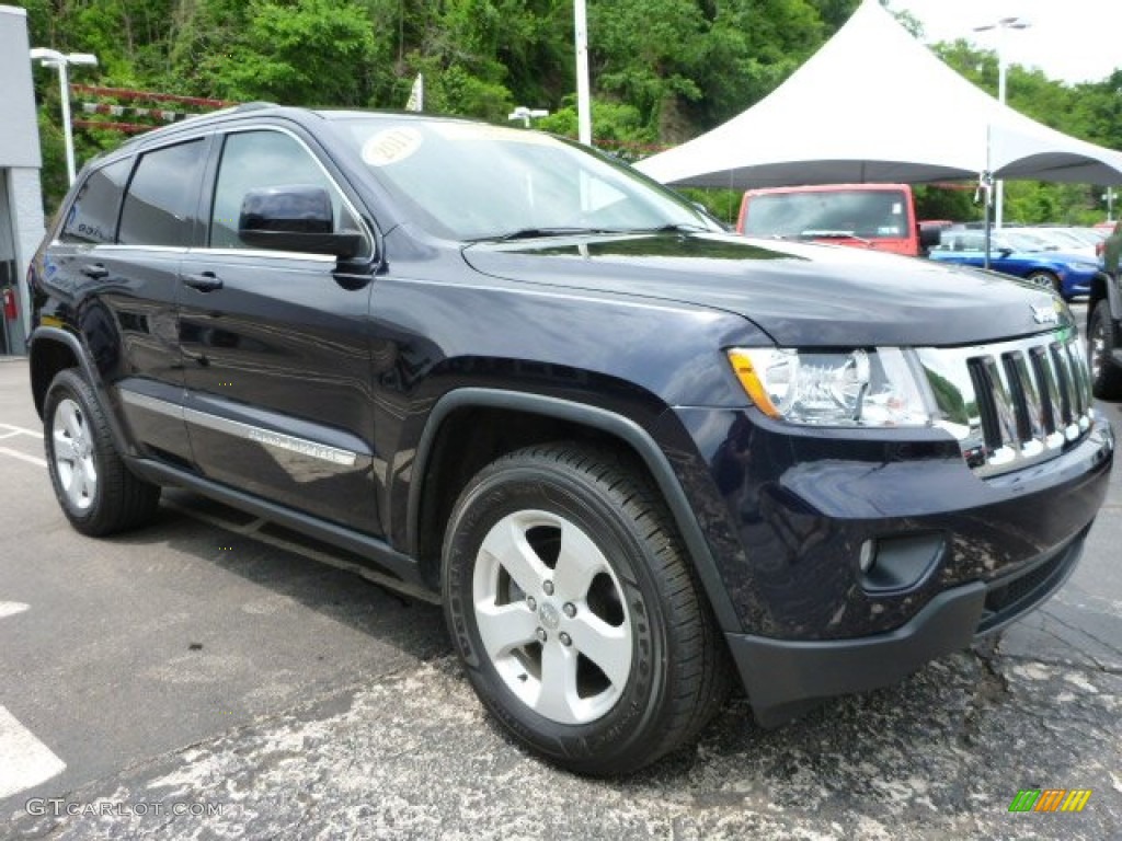 2011 Jeep Grand Cherokee Laredo X Package 4x4 Exterior Photos