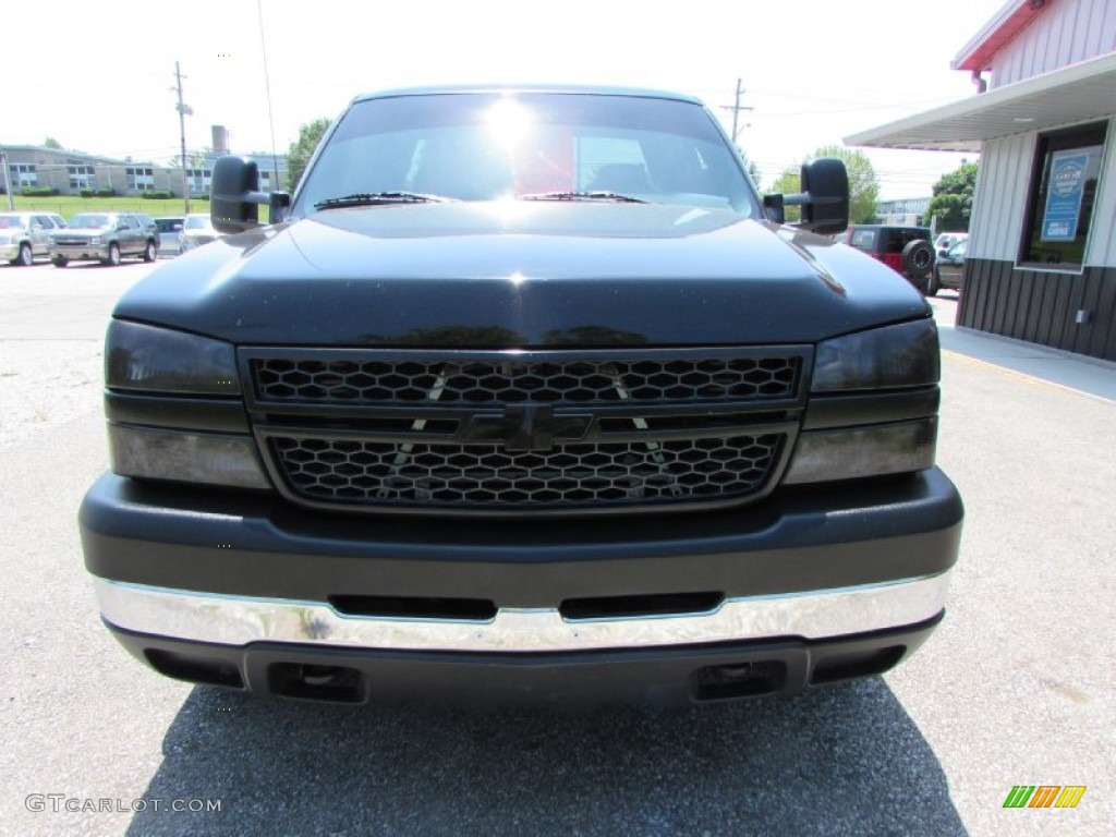 2006 Silverado 2500HD LS Extended Cab 4x4 - Black / Dark Charcoal photo #3