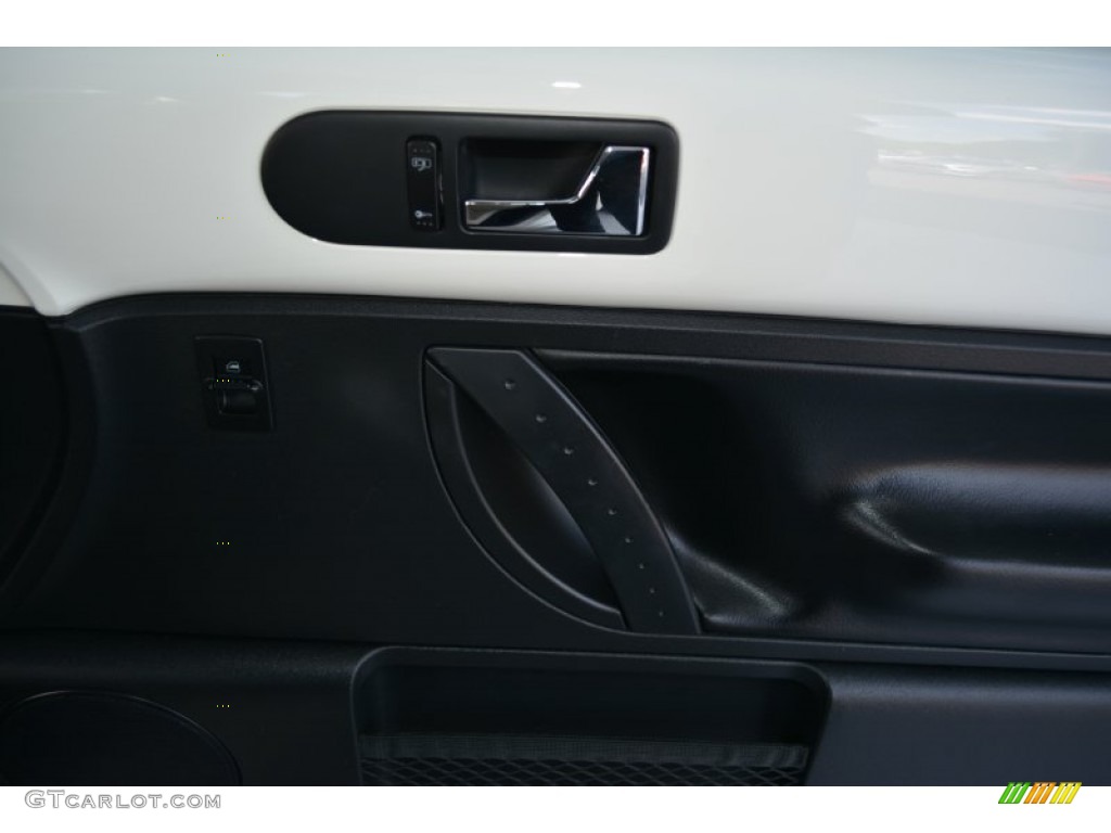 2008 New Beetle Triple White Coupe - Campanella White / White photo #14