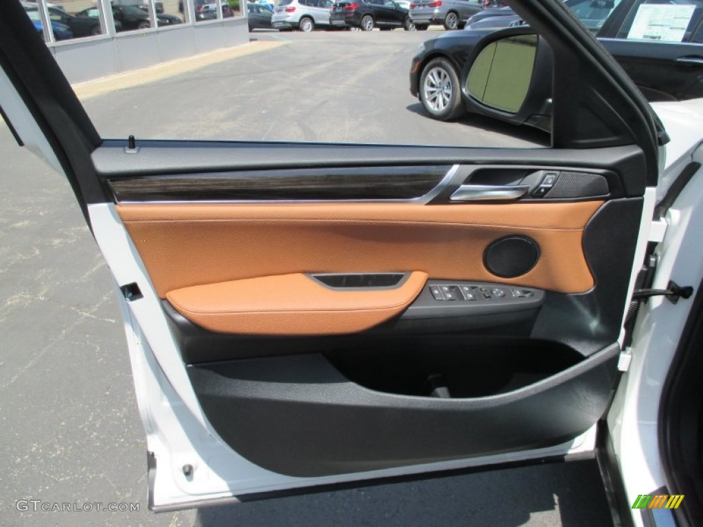 2016 BMW X4 xDrive28i Saddle Brown Door Panel Photo #104326271