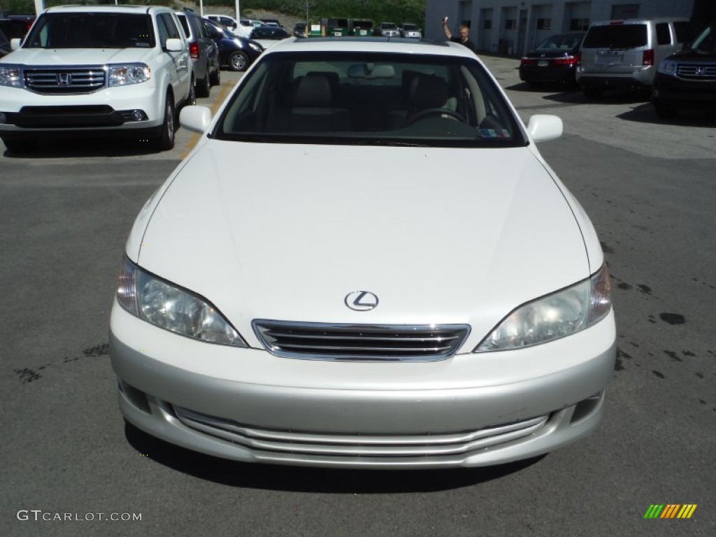 2000 ES 300 Sedan - Diamond White Pearl / Ivory photo #4