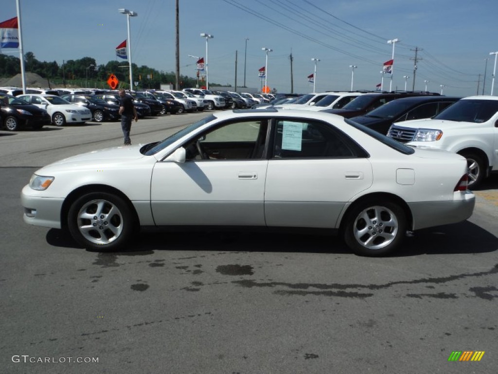 2000 ES 300 Sedan - Diamond White Pearl / Ivory photo #6