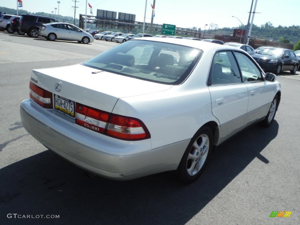 2000 ES 300 Sedan - Diamond White Pearl / Ivory photo #8