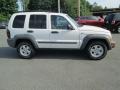 2005 Stone White Jeep Liberty Sport 4x4  photo #5