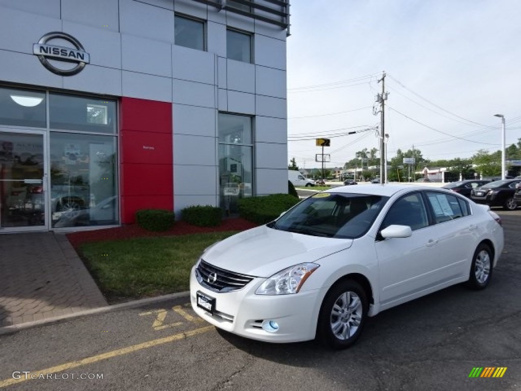 2012 Altima 2.5 S - Winter Frost White / Charcoal photo #26