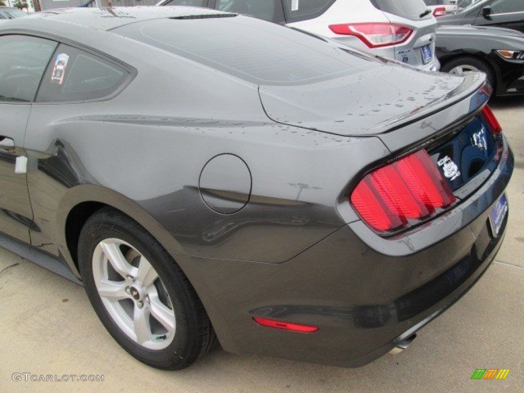 2015 Mustang EcoBoost Coupe - Magnetic Metallic / Ebony photo #8