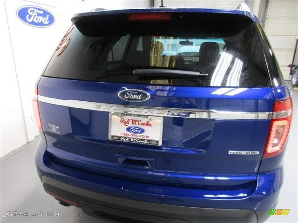 2015 Explorer FWD - Deep Impact Blue / Medium Light Stone photo #5