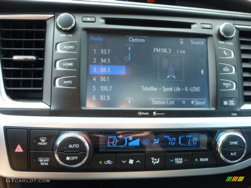 2015 Highlander XLE AWD - Attitude Black Metallic / Black photo #13