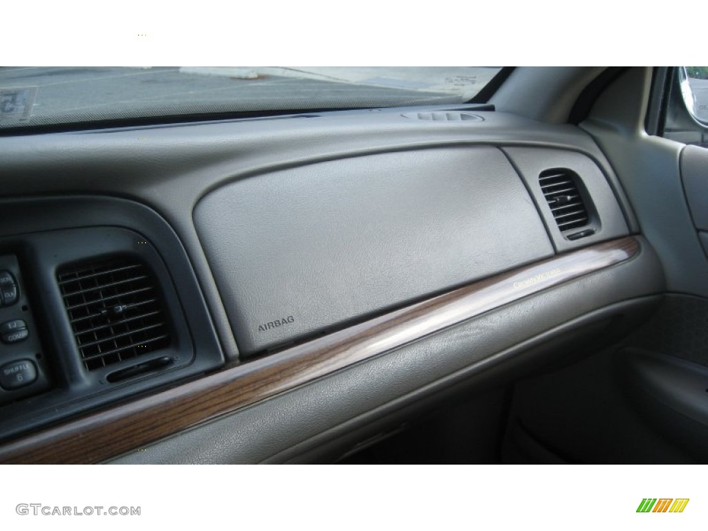 2001 Crown Victoria LX - Spruce Green Metallic / Medium Parchment photo #16