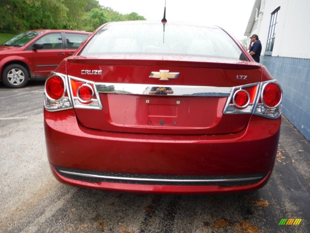 2011 Cruze LTZ - Crystal Red Metallic Tintcoat / Cocoa/Light Neutral Leather photo #8
