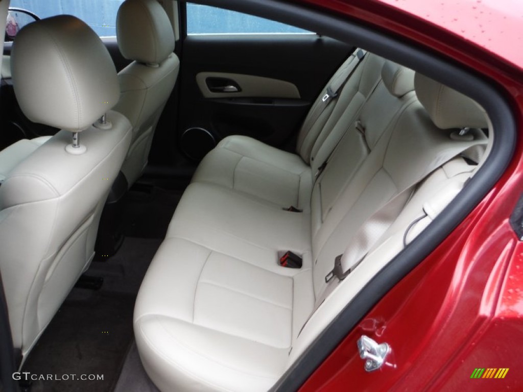 2011 Cruze LTZ - Crystal Red Metallic Tintcoat / Cocoa/Light Neutral Leather photo #27