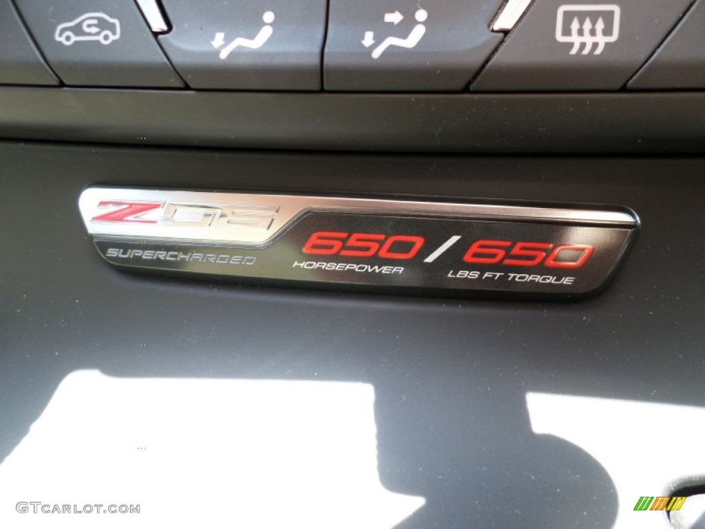 2015 Chevrolet Corvette Z06 Coupe Marks and Logos Photo #104346848