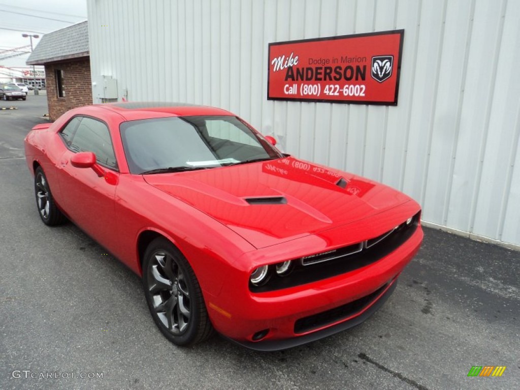 2015 Challenger SXT - TorRed / Black/Tungsten photo #1
