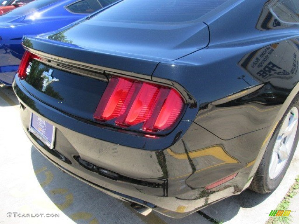 2015 Mustang V6 Coupe - Black / Ebony photo #8