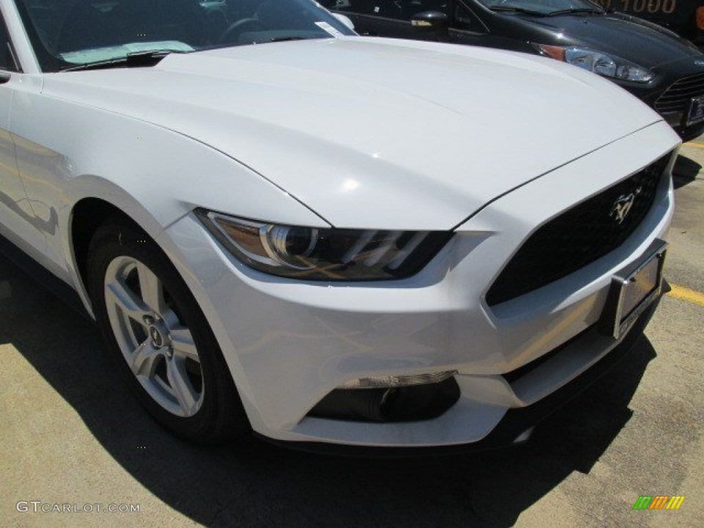 2015 Mustang EcoBoost Coupe - Oxford White / Ebony photo #2