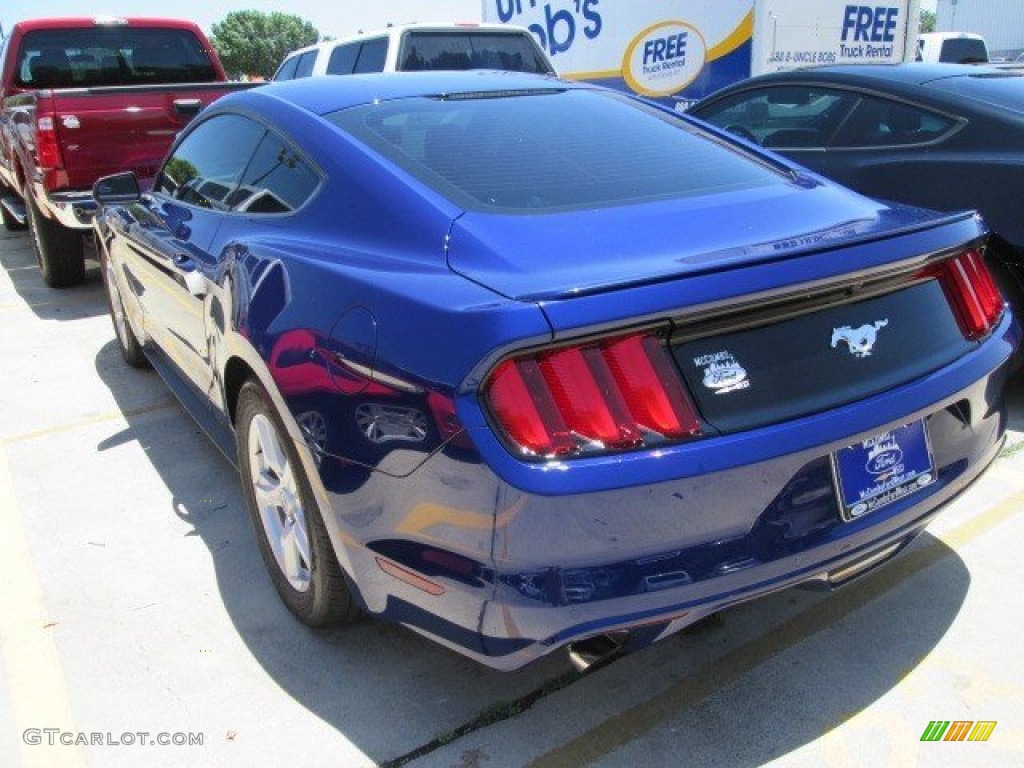 2015 Mustang EcoBoost Coupe - Deep Impact Blue Metallic / Ebony photo #10