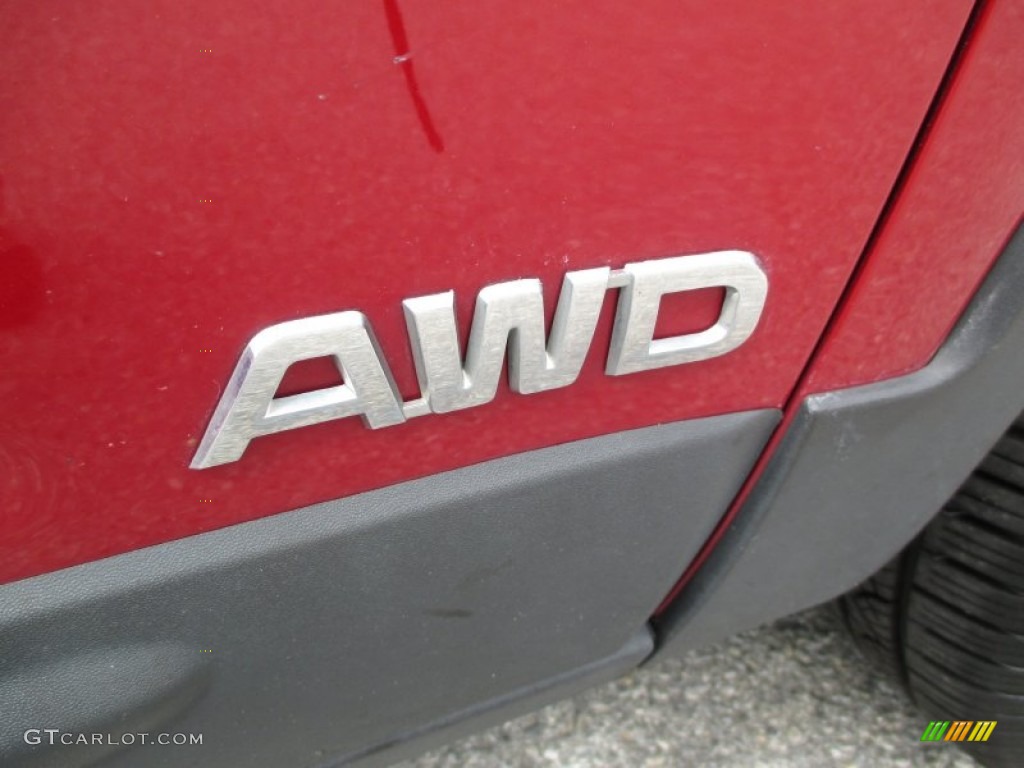 2011 Sorento LX AWD - Spicy Red / Gray photo #43