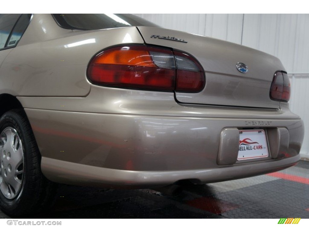 1998 Malibu Sedan - Sandrift Metallic / Medium Neutral photo #49