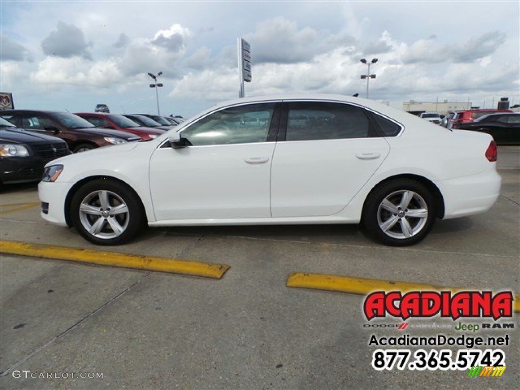 2012 Passat 2.5L SE - Candy White / Cornsilk Beige photo #3