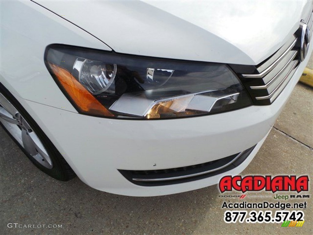 2012 Passat 2.5L SE - Candy White / Cornsilk Beige photo #12