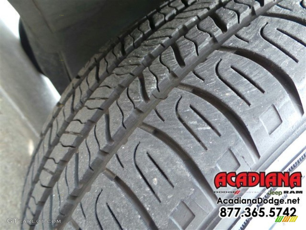 2012 Passat 2.5L SE - Candy White / Cornsilk Beige photo #15