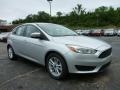 2015 Ingot Silver Metallic Ford Focus SE Hatchback  photo #1