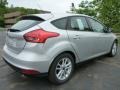 2015 Ingot Silver Metallic Ford Focus SE Hatchback  photo #2