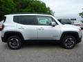 2015 Glacier Metallic Jeep Renegade Latitude 4x4  photo #6